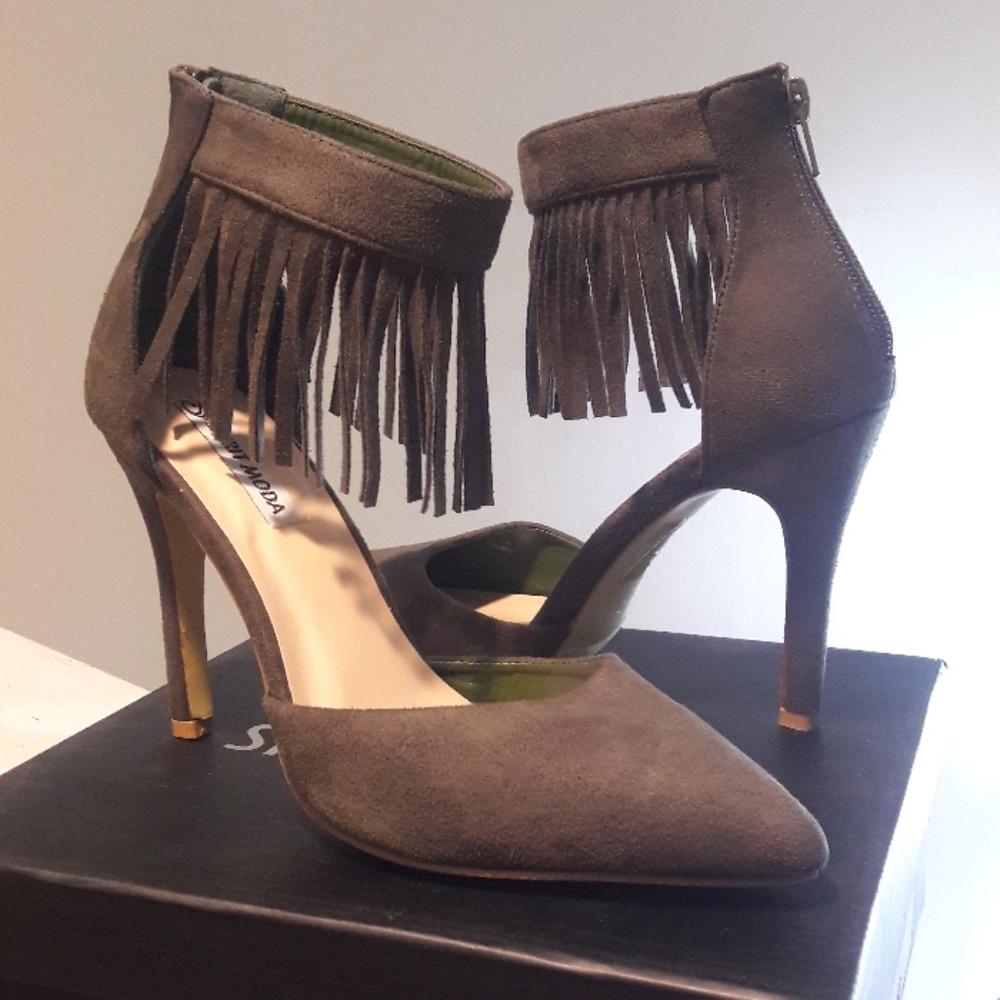 👠NWT👠 Spirit Moda Olive green pumps - Picture 3 of 4